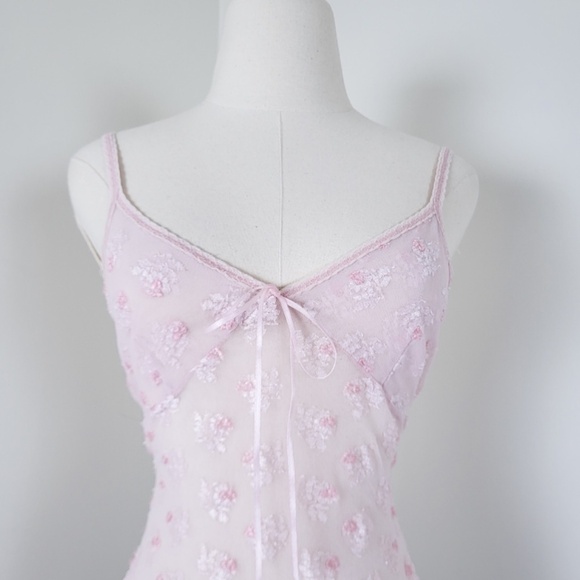 Vintage Pink Floral Camisole - Picture 9 of 12